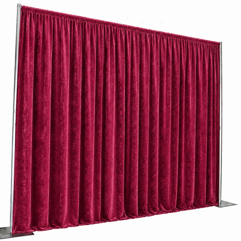 Mur auto-portant avec rideau velours framboise