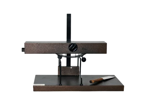 Raclette à fromage traditionnel pour demi-meule