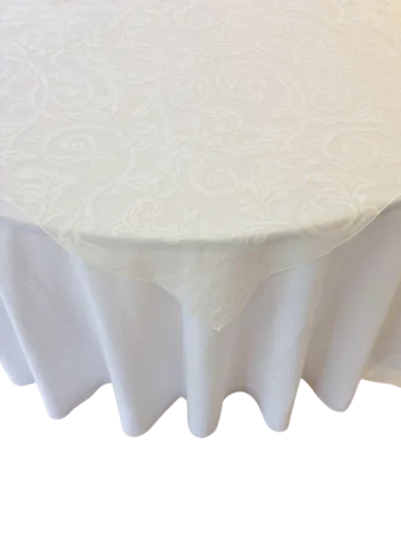 Sur-nappe ivoire en dentelle