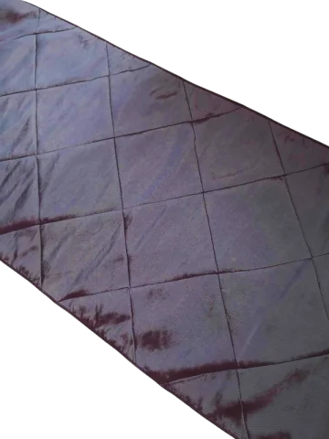 Chemin de table pintuck mauve 9'