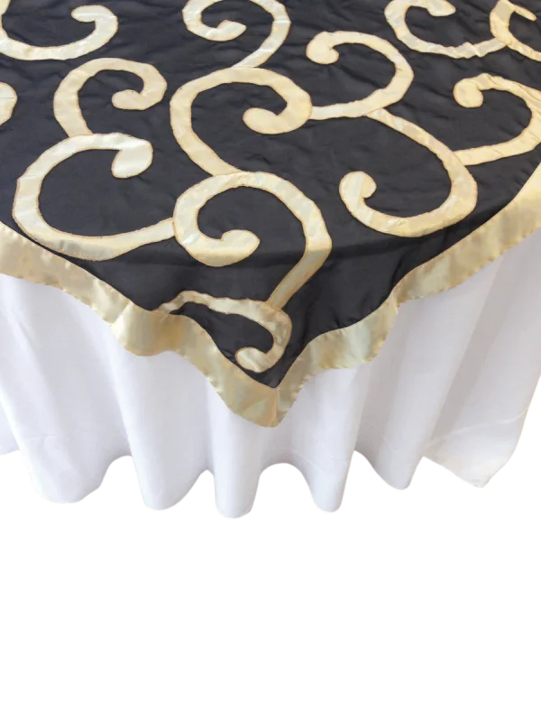 Sur-nappe noire et doré médiéval