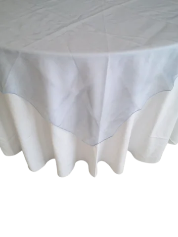 Sur-nappe 72x72 organza bleu poudre