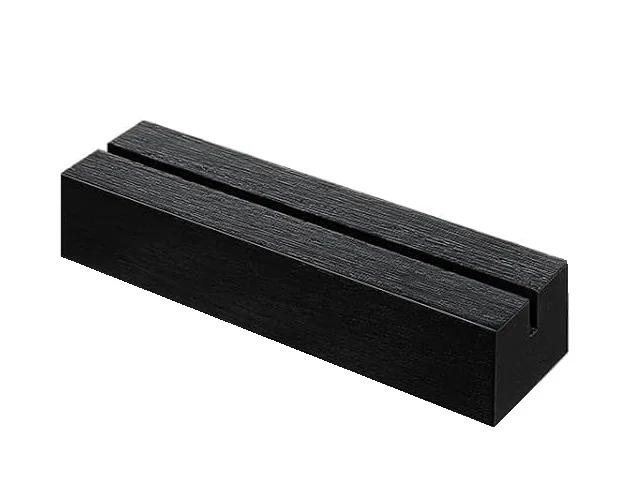 Porte numéro en bois noir