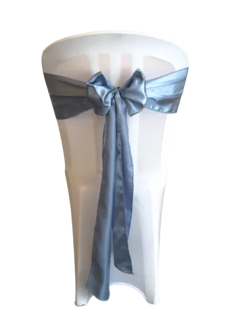 Boucle en satin bleu poudre